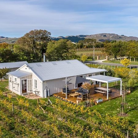 The Wine Shed Villa Martinborough Exteriör bild