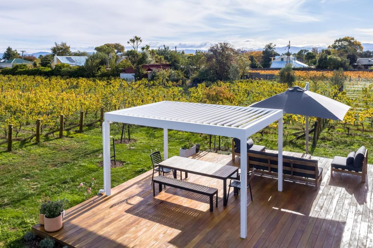 The Wine Shed Villa Martinborough Exteriör bild